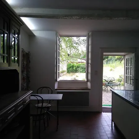Ecogite La Charmette Avec Terrasse Et Jardin Feriehus *